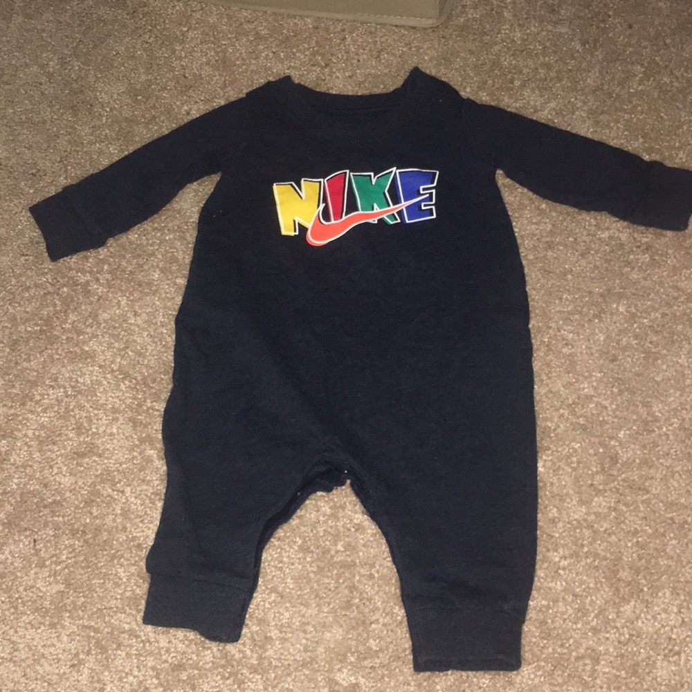 nike jumper size 3 months